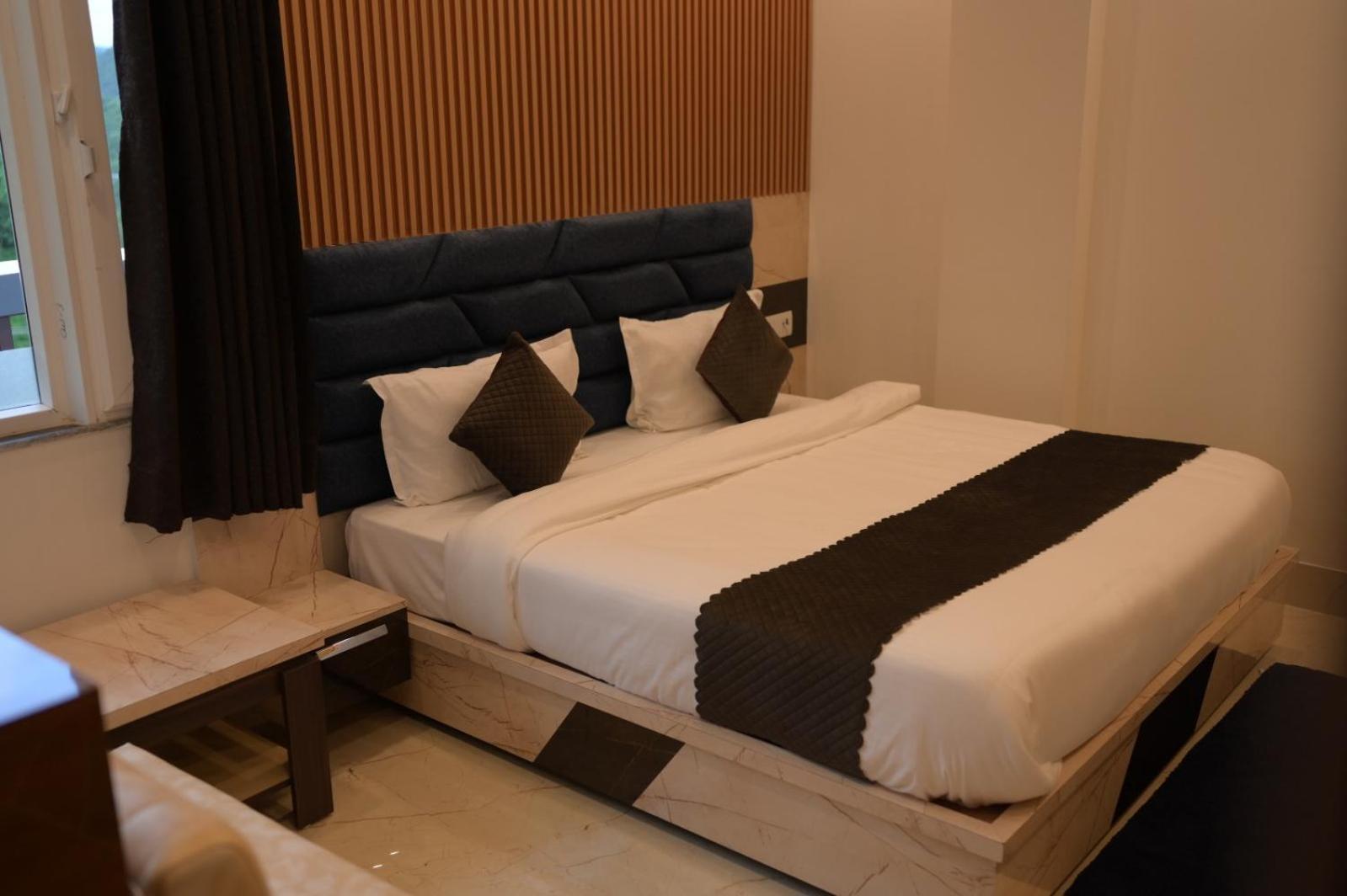 Hotel Udit Inn Rudraprayag Экстерьер фото