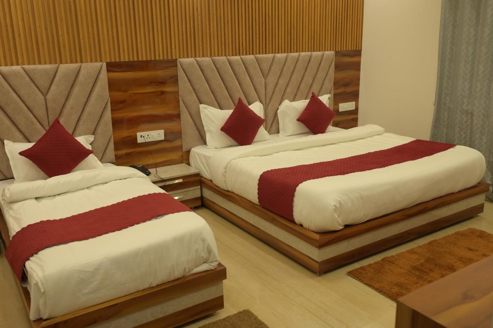 Hotel Udit Inn Rudraprayag Экстерьер фото